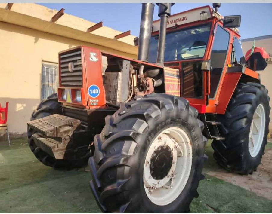 فيات 140للبيع  فول كير عادي اكسن مخفي تكمه عريضه كفاله عامه  المكان الحمزة الغربي   ‏‪***********‬‏
