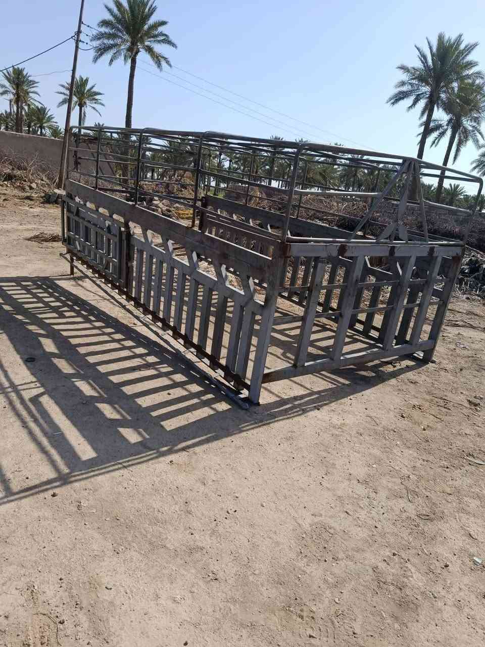 السلام عليكم
محجر شخاطه نضيف مع سقيفه نضيفة للبيع السعر ٤٥٠ الشراي يتصل ***********
