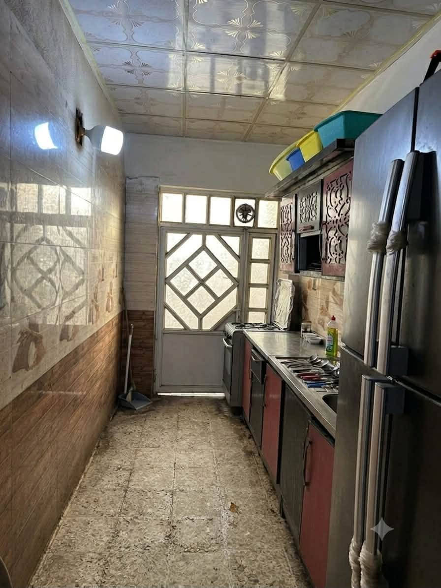 بيت للبيع – طابو صرف

▪️ المساحة: 120م
▪️ الموقع: حي ميسان – قطاع 23 – شارع عودة – قرب روضة البنفسج (بلفرع)
▪️ عرض الشارع: 8 متر
▪️ يحتوي على: غرفتين – صالة – مطبخ – استقبال – حديقة صغيرة

💰 مطلوب لمصرف الرافدين: 50 مليون
💰 المقدمة: 70 مليون
💰 والباقي المشتري يسدده للمصرف ٤٥٠ شهر

السعر الكلي: 120 مليون

للاستفسار مراسلة خاص.


**إذا كنت صاحب هذا الإعلان وتريد حذفه لأي سبب، رجاءا أرسل رسالة إلى الدعم الفني**