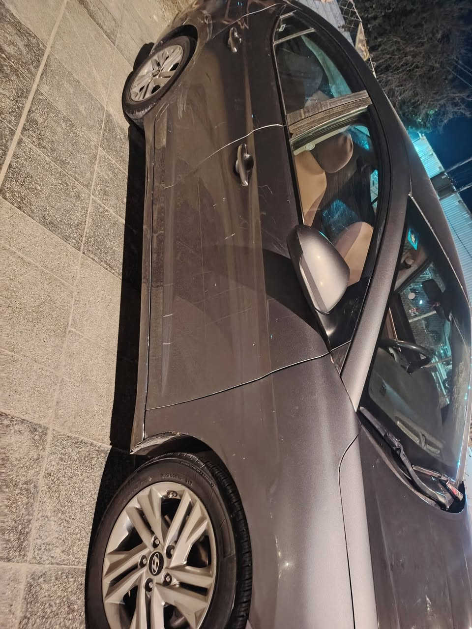 سلام عليكم النتره للبيع موديل 2019 حره نكليزي بسمنه كير ايتي محرك كفاله دوش شرط سياره جاهزه حداديه وتبريد وتخم تاير مابيه اي نقص
مكاني ذي قار
كتاب الفحص وصور الحادث بل منشور 
سعر 133 وبيه مجال قليل 
تصال ***********
