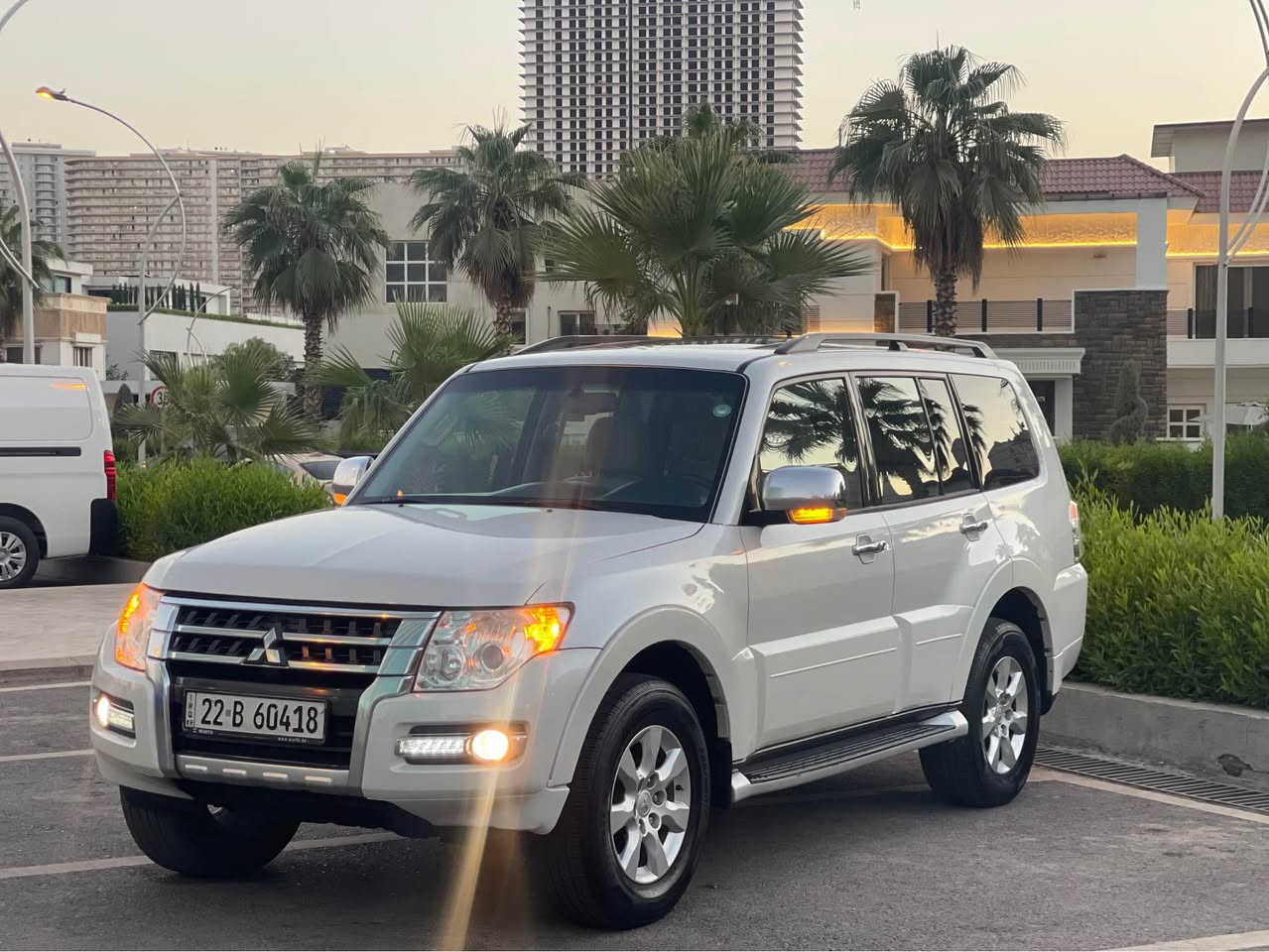 سعر مناسب جدا ١٩٣ ورقة 🔥🔥💰💰👋🏻👋🏻👋🏻

باجيرو ٢٠١٨ خليجي مكفول كفالة عامه شرط صونر… 

ماشية ١٠٥ الف كم 

سيارة بسمي تحويل مباشر 

محرك ٦ سلندر ٣٥٠٠ مرغوب ممفتوح 

مواصفات// نص فول مو حبتور… ❌❌

فتحه. مرايه كهربائي. حساس. ٧ راكب. دبل گير. فور ويل. 

تحديد سرعة. كاميرا. تحكم ستيرن. زينون. بلاجكتور. ،،،، 

محرك كير مكفول 

صدر حداديه تخم تايرات جاهزة 

مكان سيارة اربيل// *********** واتس أب موجود ☎️☎️

فقط بيع بدون مراوس رجاء 🙏🙏 أربيل, العراق
