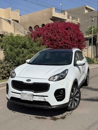 للبيع سبورتج موديل 2017 خليجي مواصفات: بانوراما .حساسات خلفية :هاند بر...