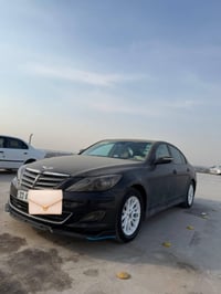 جينسس 13 3800  رقم بغداد باسمي سنويه جديده وهزه جديده  سياره جاهزه ع ا...