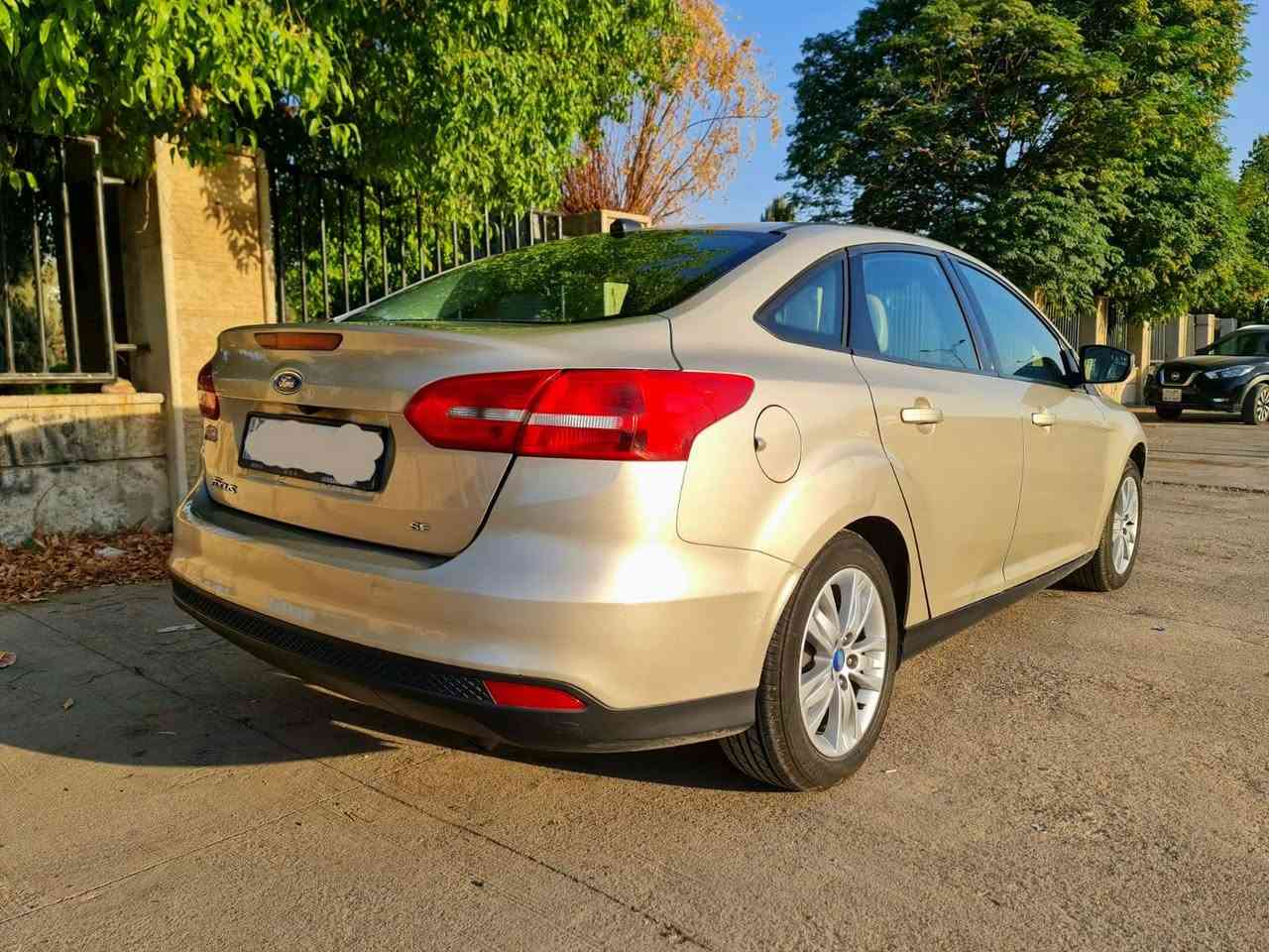 ⭕️Ford Focus⭕️
🔺️مۆدیل : 2017 ✔️

🔺️ڕەنگ : بڕۆنزی (گۆڵد) ✔️

🔺️بۆیاغ : لێرە چاملغی پێشەوەی سایەق بوویتە بۆیاغ ، لەگەڵ سێ پەنجە بن هەردوو دەرگای ، بێ ناوگرتن ✔️

ئێڕباگ : سیستەم ✔️

مواسەفات : SE ✔️

ماوەی ڕۆیشتن :116,000Mile ✔️

نرخ : 93$ 💵

تێبینی // 
سەیارەکە یەک دەستە لێرە چاملغی بوویتە سبووغ پێشتر بۆیاغی نەبووە ، سەنەوی و ڕەقەمەی تازەیە ، سەیارەکە بێ کێشەیە ، گێڕ مەکینە تەحویل وەکالە غەڕامە هەمووی بەشەرت بۆ زانیاری زیاتر پەیوەندی بکە.

ژمارەی تەلەفۆن :
*********** viber.whatsapp أربيل, العراق

