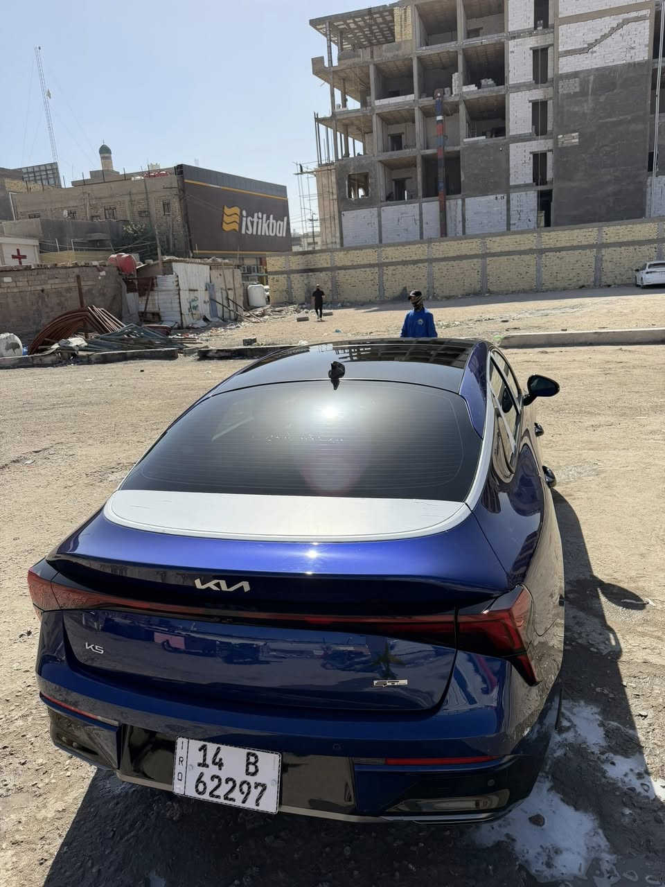 سلام عليكم كيفايف للبيع أمريكي داخله كلين للعراق سيره كفاله بدون ضربه داخله ميكانيك سيره فول مواصفاته بنورمه بصمه تشغيل عنبعد ترحيب ويل كروم سيره مزوعه مواصفات بكاني بصره براضعيه سعر ٢٢٠  الرقم ***********بس تصال وشراي بخدمته
