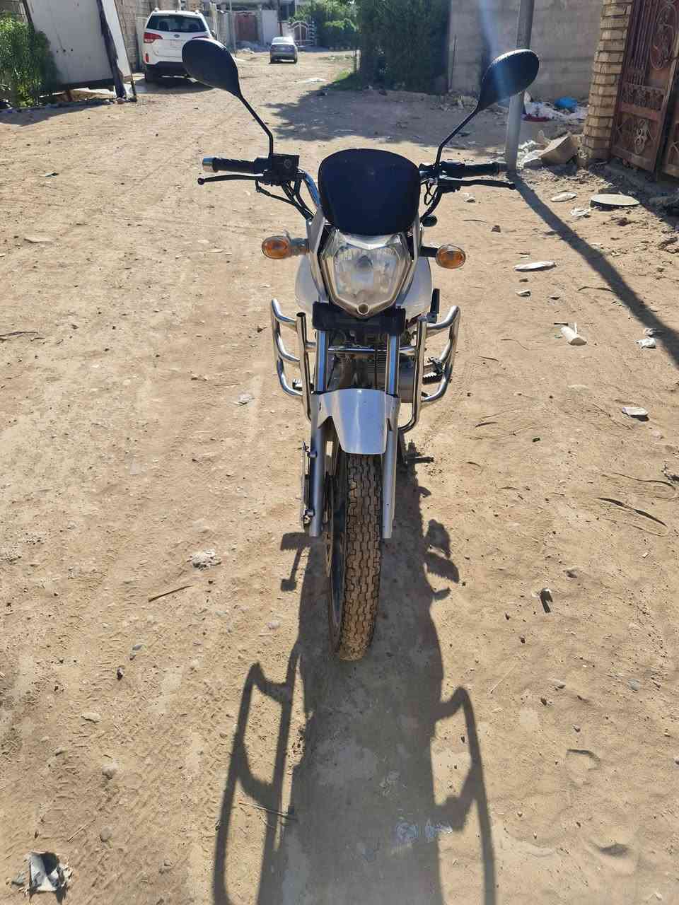 البيع سنكي نضيف محرك ناعم شغال كهربايات كله مديل 2015 السعر اب 550 وبي مجال ***********
