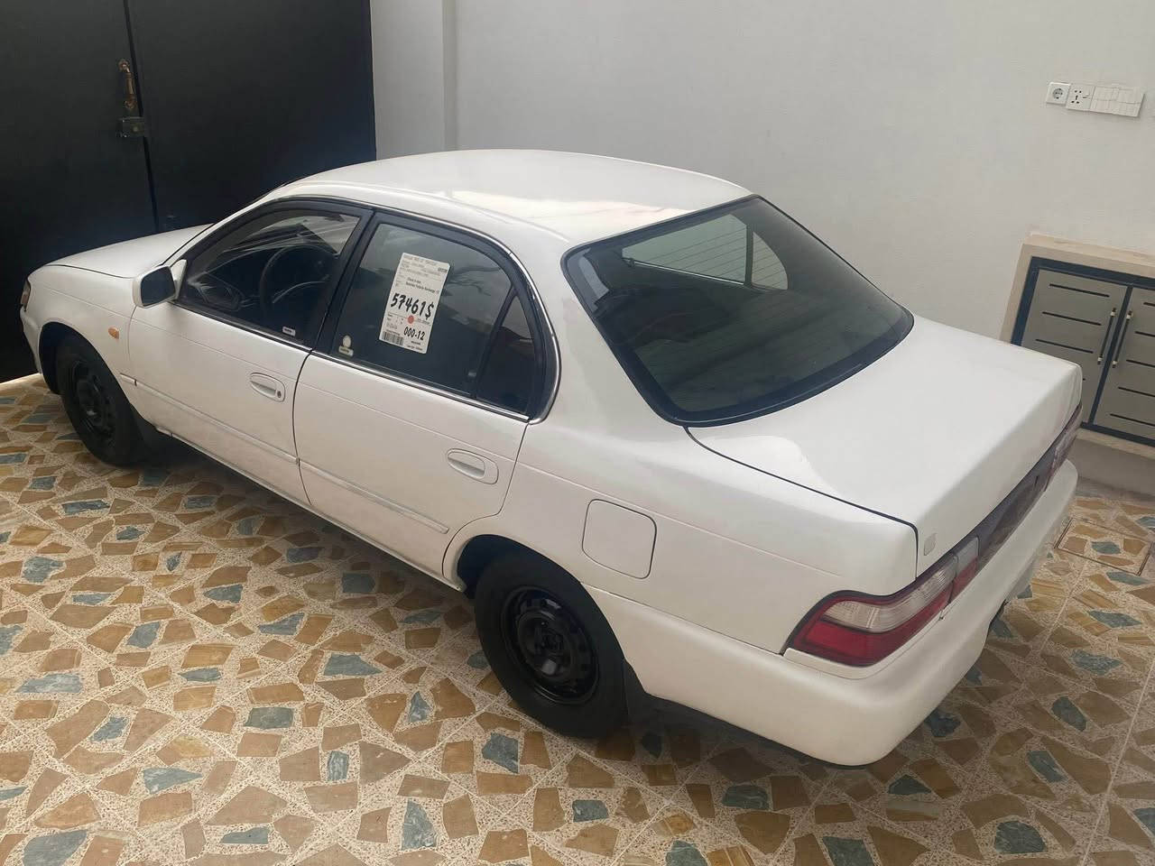 كورله للبيع موديل (92)

رقم نينوى انكليزي  سنويه عضم ( 27)

مكينه شرط

 كير شرط (توماتيك)

تبريد ثلج ❄️

طخم تايات جديد 

تحكم مركزي ريمونت

شاشة كبيرة

كاميرا  

باتري جديد 

طخم ورا جديد كدام جديد 

وايرمنيات كلها شغاله 

جامات كهرب 

قفل 🔒 مركزي 

ستيرن بور 

كابون بانزين بيها 

بيها قطع صبغ 

سعر (55)وبيها مجال شي بسيط 

استفسار ***********

شرط وتحويل موصل, نينوى
