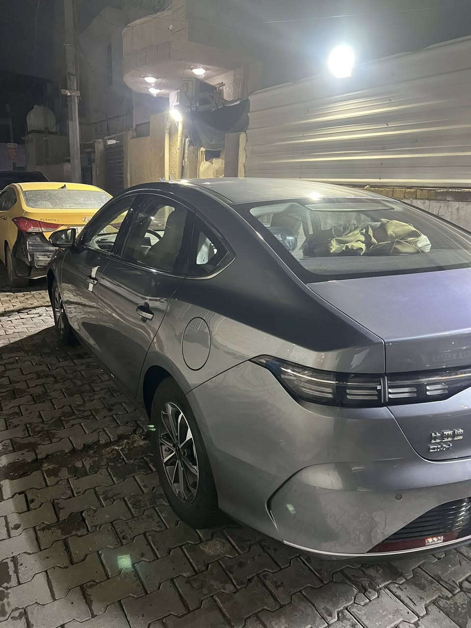 سلام عليكم بي واي دي دستروير موديل 2025
مرقم وجاهز لوحه وسنويه  يعني متتعب تروح للمرور‼️
السياره ماشي 10 الف
رقمي.  ***********
مكاني :الكاظميه
بيها رصعه بحافت البنيد بسيطه موضحه بل صور
