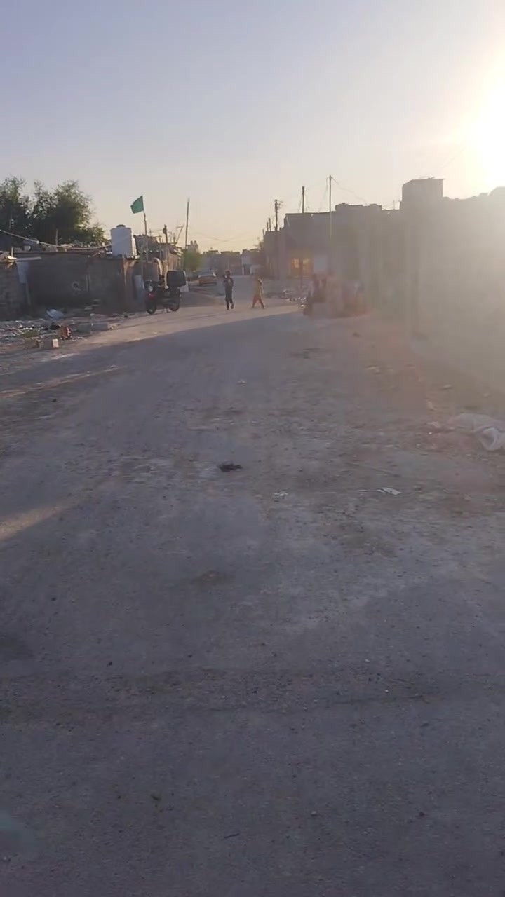 السلام عليكم بيت تجاوز البيع بشارع ابو جلال بيت بناء جديد رايده ب15وبي مجال التفاصيل بل فيديو هذا رقمي ***********
