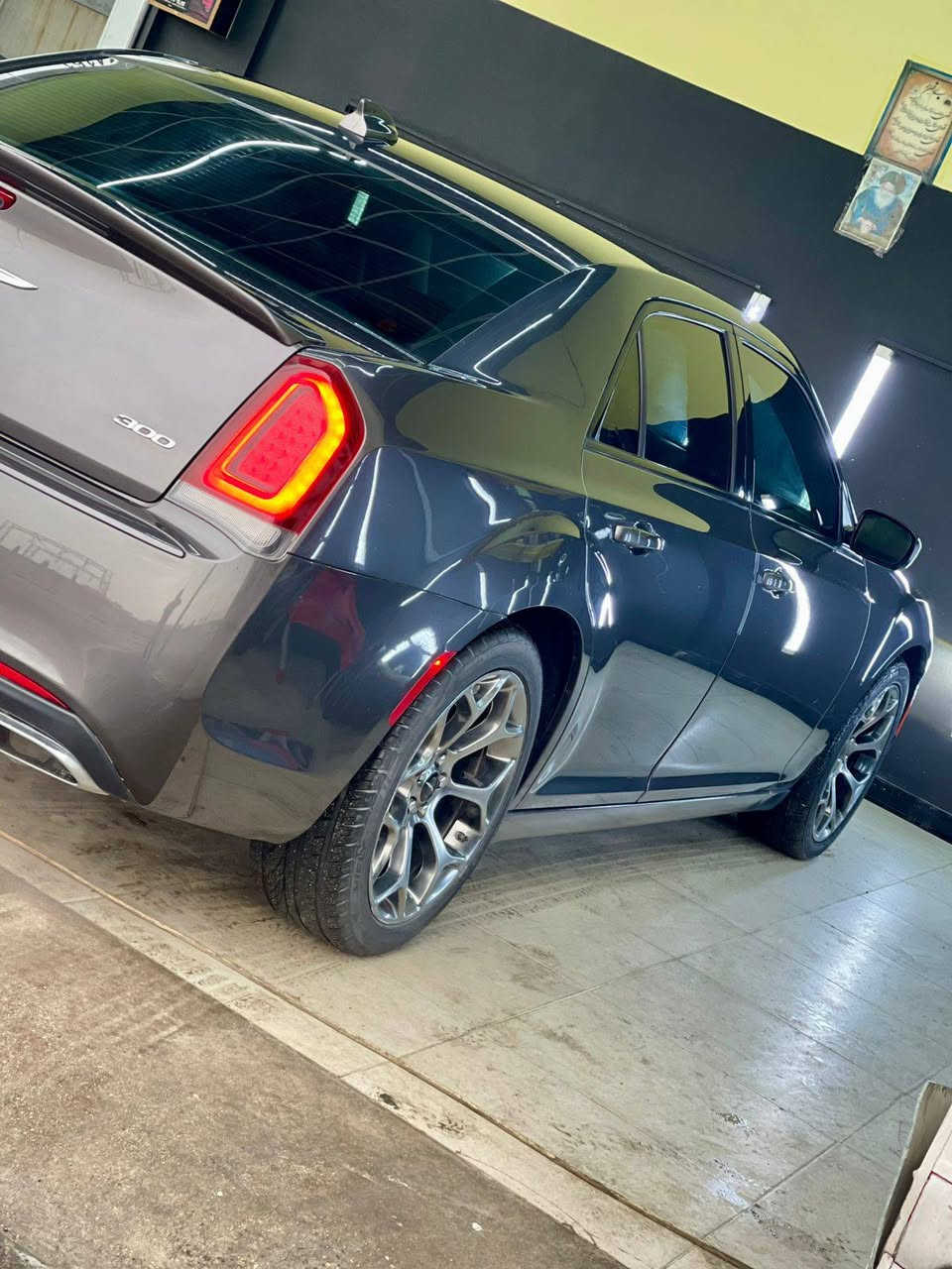 بسم لله ..اللهم صلي ع محمد وال محمد 
اوباما موديل 2018 .ادوات ..ادوات ..دخول جديد .سياره كسر كارتون اي نقص مابيها ..كير محرك بلكارتون .محرك 3600 ..كفاله من .. الكص .. والضربه .. والسرقه ..والعشائر ..فقط حادثها جاملغ امامي ضربه خفيفه ..محجوزلها بلتسجيل الجديد وبيها استمارة حجز ..مكان بصره السعر 125 بيها مجال قليل ***********بيع فقط بدون مراوس
