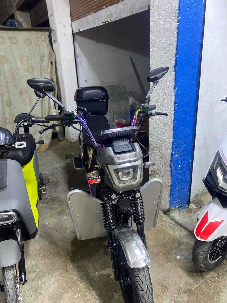 للبيع باسكلات شحن كلشي وسعره نضيفات بطاريات على الفحص ….؟        مكاني شارع المعارض 📍


**إذا كنت صاحب هذا الإعلان وتريد حذفه لأي سبب، رجاءا أرسل رسالة إلى الدعم الفني**