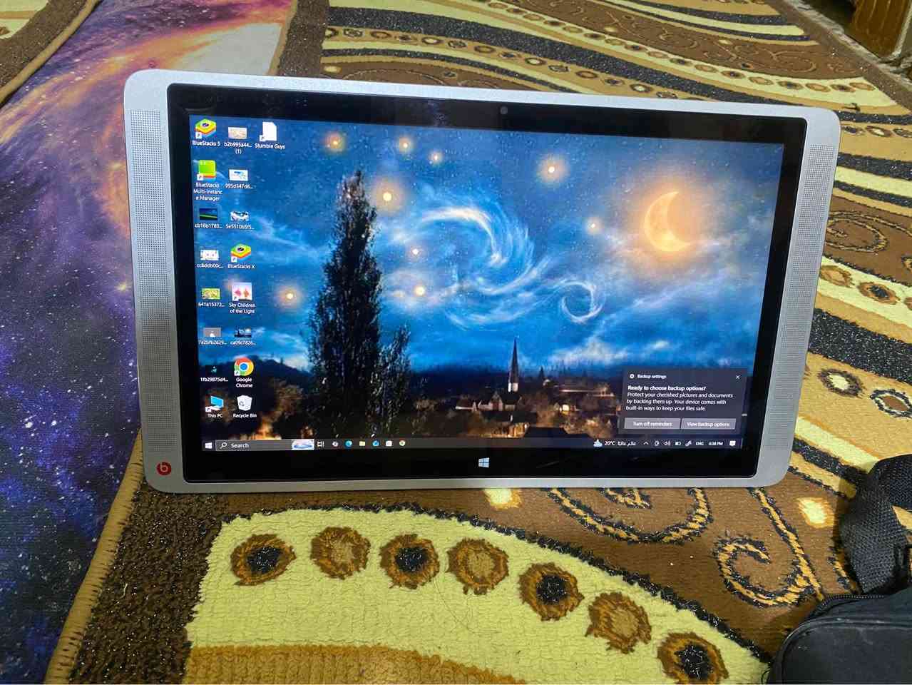 سلام عليكم انطيني سعر وعليك بالعافيه 
مواصفات الجهاز 
HP ENVY x2 Detachable PC 15 :الموديل•
•المعالج: Intel Core m5-y71 (جيل سادس تقريبًا)
ب السرعة: GHZ 1.40 - 1.20
GB DDR3 8 :الرام •
GB HDD 466 :التخزين •
Intel HD Graphics 5300 :كرت الشاشة•
Windows 10 :النظام •
• شاشة لمس + قلم
•جهاز 1x2 (تابلت + كيبورد)
بطاريه الجهاز تعمل لثلاث ساعات وزياده
شاحنه اصليه +جنطه +ماوس 
اكو خلل بل كيبورد ما اعرف شنو 
البصره _ زبير الزبير, البصرة


**إذا كنت صاحب هذا الإعلان وتريد حذفه لأي سبب، رجاءا أرسل رسالة إلى الدعم الفني**