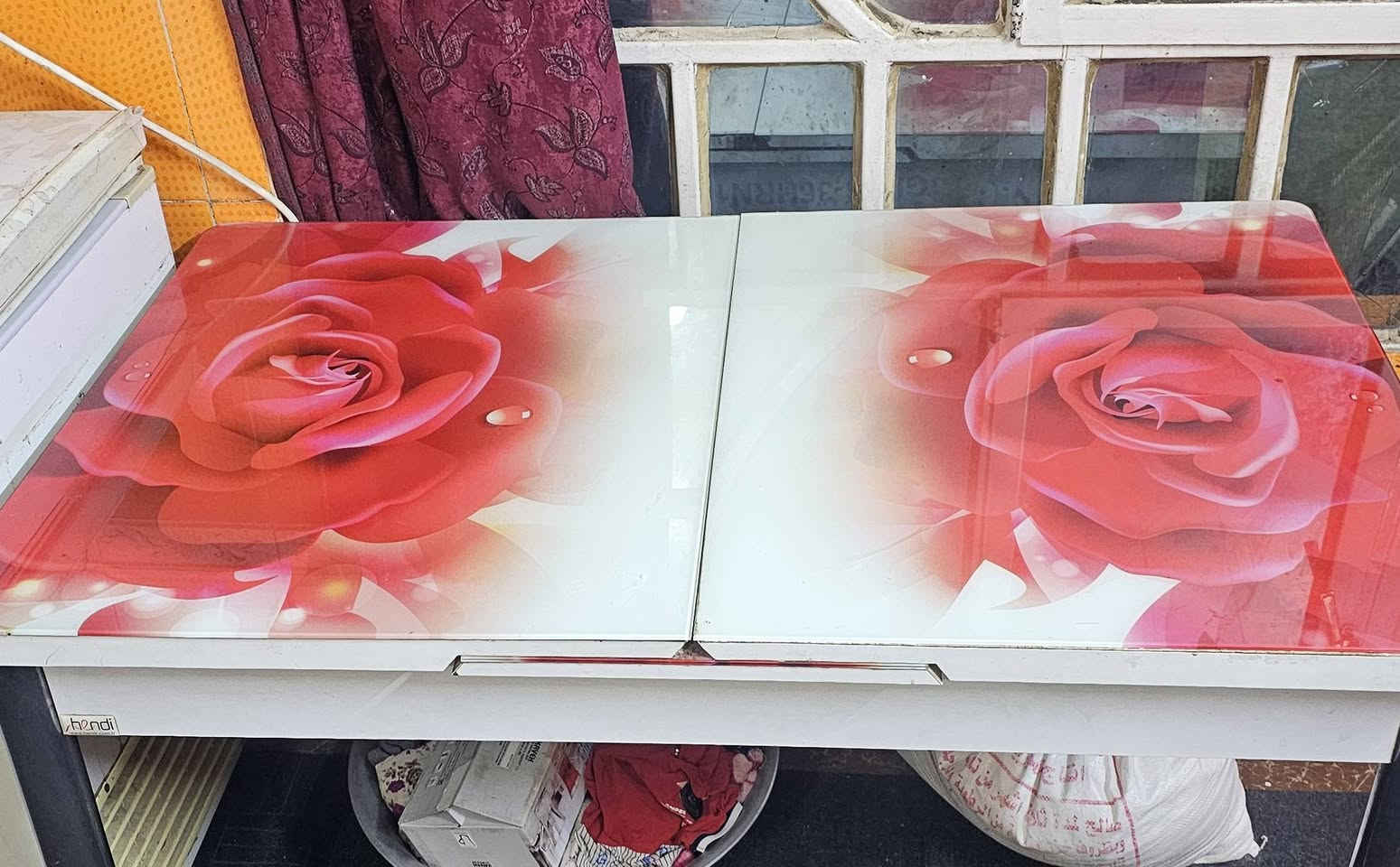 غراض مستخدمة للبيع ميز طعام مع ٦ كراسي كونفيرة تخم ١٢ نفر طباخ شغال مكانة كربلاء حي المجتبى الاتصال بالرقم ***********
