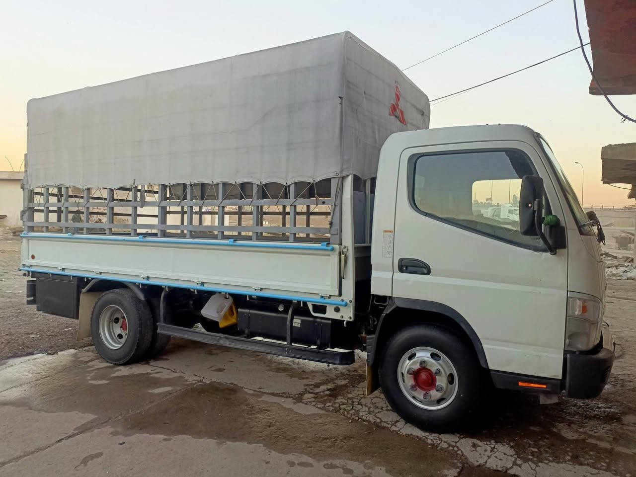 كنتر موديل 20 رقم بابل سنويه 31 إنكليزي السعر 230 تخم تاير  برجستون مكان السيارة بابل ***********
