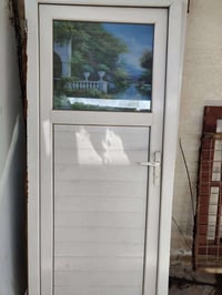 بيبان pvc تركي اصلي عدد 3قطع مستخدم شي قليل للتواصل 07748679692