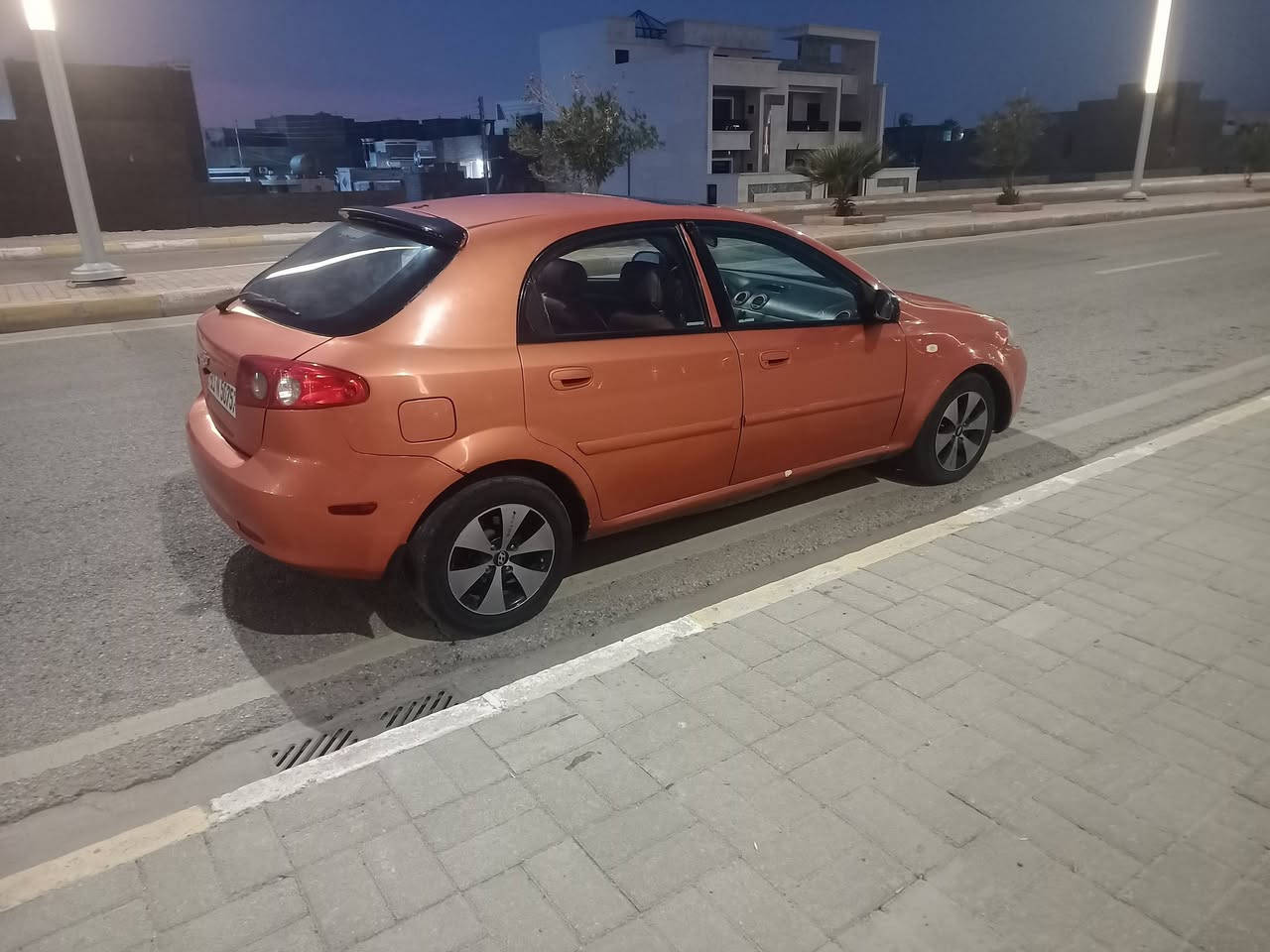 السلام عليكم
أوبترا 2007 رقم بغداد 
تحويل مباشر بيها صبغ عام
بدون دواخل السياره جاهزه 
محرك كير صدر جاهزه 
السعر 50$ وبيها مجال 
المكان الرمادي التأميم 
***********
اعتذر عن بيع القسط 
مكلف بالنشر
