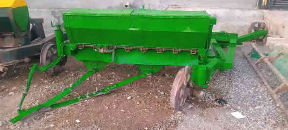 للبیع دیسك 8صاج دبل شاصی صاج فرنسی سعری1400مجال مکان قضاء بردرش قریب موصل ***********  ***********
