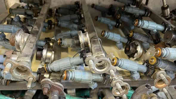 زبائننا الاعزاء 🔥متواجدين على مدار الاسبوع من الساعه 9ص الى الساعه 5 م🔥 ورشه عباس الساعدي تنضيف النوزلات تبديل بلكات فحص وتبديل الفيتبم يوجد لدينا نوزلات بلكات فيت بم تفصيخ جديد العنوان العماره العماره كراج بغداد مقابيل باب الدخول مال كراج بغداد ورشه عباس الساعدي ***********
ادامة السيارات الحديثة🚘
تنضيف غرفة الاحتراق من الكاربون المتراكم على الولفات. للتخلص من قلة السحب والادفانز وزيادة العزم 
ادامة عامة وتشمل 🔋
🔹فحص السيارة بالجهاز وتشخيص الاعطال
🔹تنضيف وبرمجة الچويتر بالجهاز
🔹تنضيف الثلاجة ( دكشن بارد )
🔹تنضيف حساسات vvt
🔹تنضيف النوزلات بالجهاز
🔹فحص المجاول بالجهاز
🔹فحص البلكات بالجهاز
🔹فحص الفيول بم
الموقع🌏: العماره محافضه ميسان مقابيل باب الدخول مال كراج بغداد ورشه عباس الساعدي تنضيف *********** 
اهلا وسهلا بكم 🌹🌹
