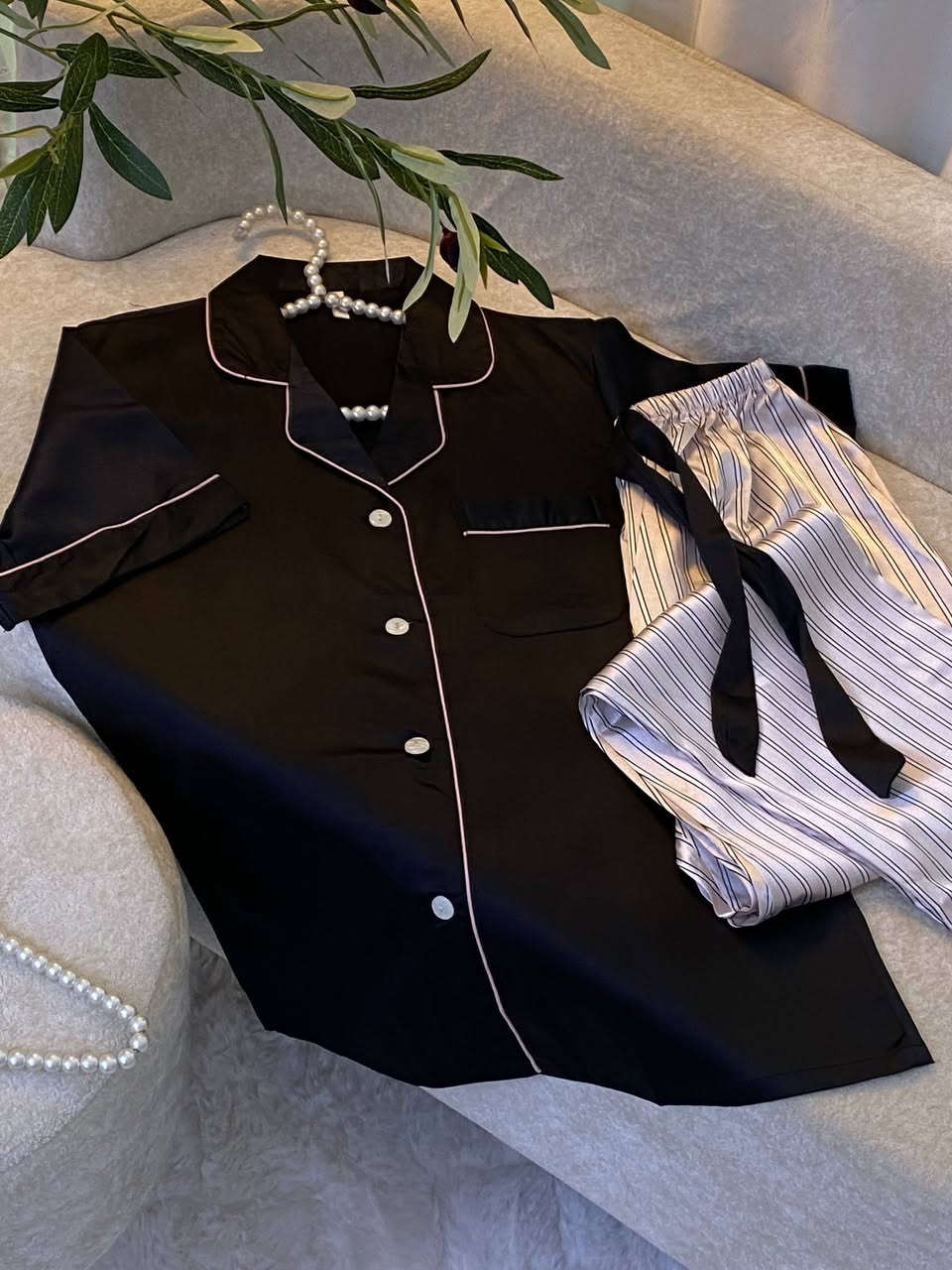 ⁨ 

توفر الآن تراك ستن الأصلي 🤍
خامة مرتبة ولمعة فخمة ✨

📏 القياسات:
S / M / L / XL
قالب راهي ومريح ✨

🎨 تشكيلة ألوان من 4 إلى 5 

💰 سعر الدرزن 78 ألف✅
https://t.me/dddfeyuigggg


**إذا كنت صاحب هذا الإعلان وتريد حذفه لأي سبب، رجاءا أرسل رسالة إلى الدعم الفني**