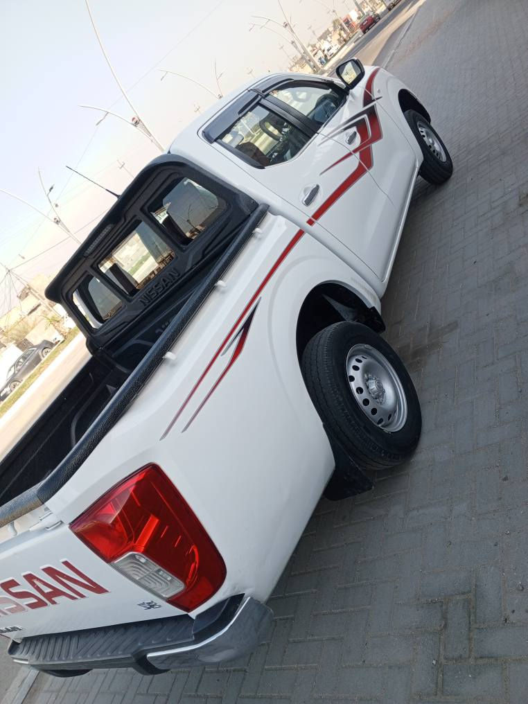 بيكم نيفاره للبيع موديل 2017رقمه توه مجدد تريد وكالة تريد تحويل مكفوله من الضربه والصبق والفتح والتبديل  كفاله عامه مكينه والكير وتبريد وتخم تاير كله مكفول عنوان بصره سعر 145شراي يتصل *********** البصرة, العراق
