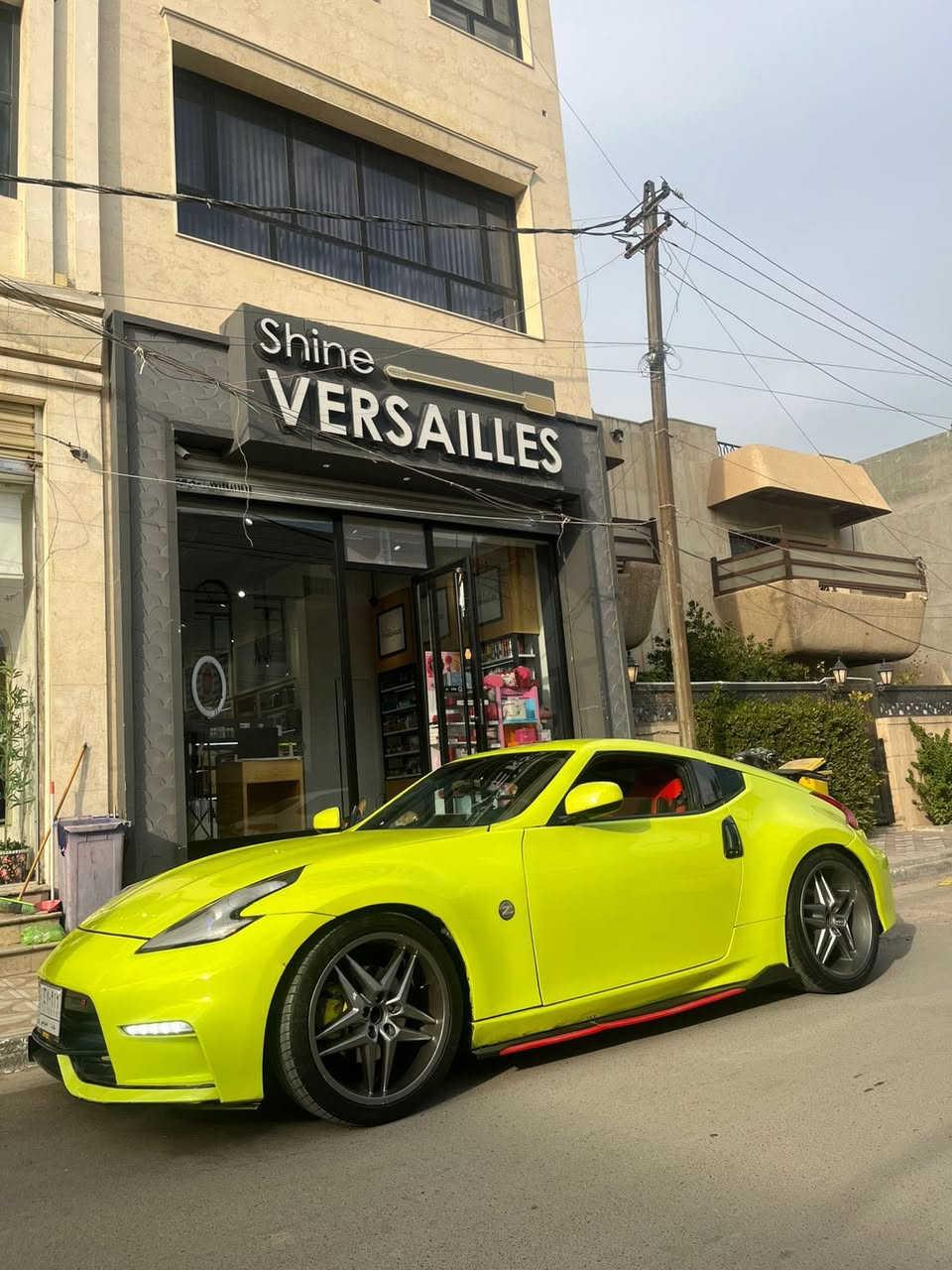 نزلت السعر محتاج  فلوس  او سيارة ٤ بيبان
نيسان زت موديل 2011  ماشية ٧٢ كيلو حقيقي 

السيارة شوفة عينكم وبلحقيقه بعد احلة 

السيارة كلهه معدلهه عله ايدي

الداخل كله كاربون وكشنات ريكارو ومتغير الوان الداخل

الخارج يدات بيبان وسكوبات  ومرايه كاربون 

ويالة  تو سايز الوحيدات وتايرات جدد 

شوت لونك تيوب وكزوز ولايتات  وزينون متغير علتلفون 

السعر ١٢٠ وبيهه مجال قليل وماكو هيج سعر بلعراق كله  

شراي يخابر  ويجي يشوف السياره بلحقيقة رحمه لوالديكم لحد يدخلي ويعامل وميشتري 

***********

مكاني منصور
