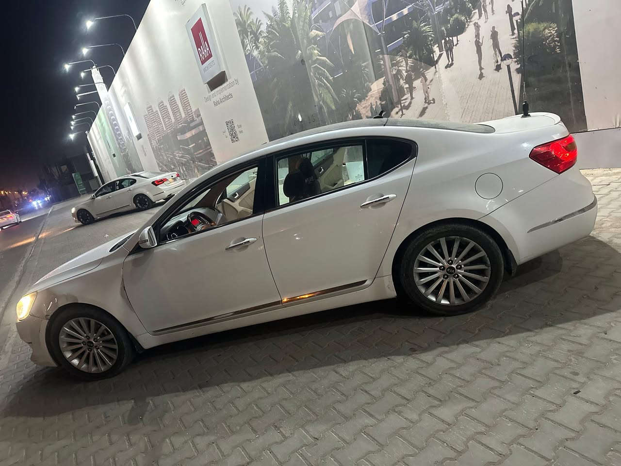 سلام وعليكم 
كيا كادينزا 2012 السيارة فول 
تدفئة بالكشنات
معروفة مواصفات الكادينزا
سيارة خير من الله 
مكينة بس كازكيت
صدر يرادلة ترتيب 
هاي صورهة وسونر
السعر 110 وبيهة مجال
عنوان الغزالية او ابو غريب
اتصل عل رقم وتدلل 
0776 247 6924‬
