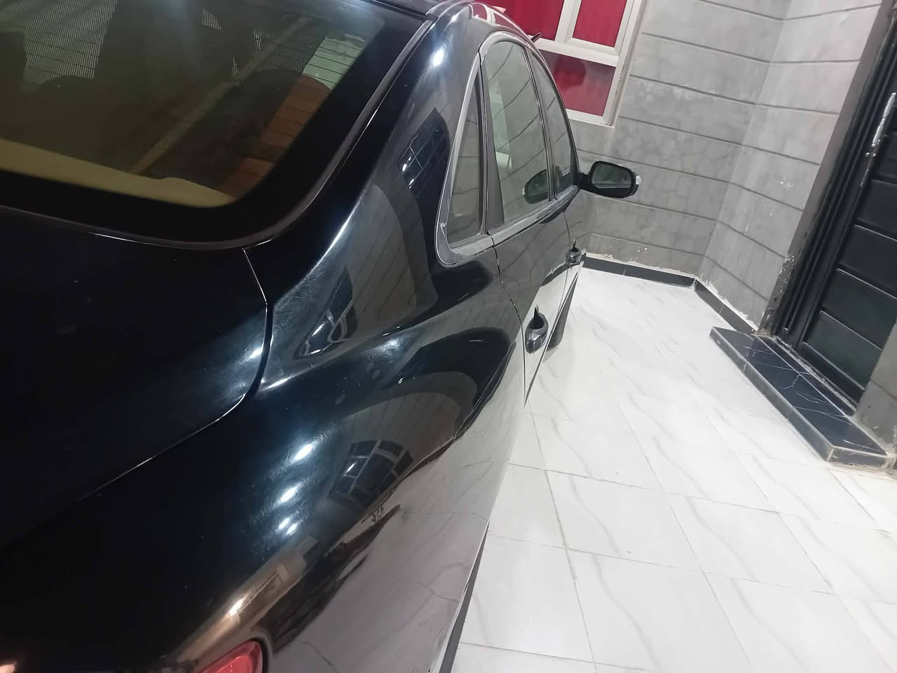 السلام عليكم.
للبيع

هونداي ازيرا موديل 2009 رقم اربيل بأسمي رقم دولي سنويه لل2031 هزه جديده 

المواصفات

فول واحد على واحد 

شركة الكاصد 

مكينه 3300 مكفوله

كير مكفول
كله شغال ما بيها برغي نقص 
الون اسود

مكفوله كفاله عامه بيها فقط شبرين بالجاملغ الامامي ومصلحي ابدون مينفتح 

معروضه 110وبيها مجال.
مكاني واسط الصويره
غير متواجد على الفيس الشراي يتصل 

***********
