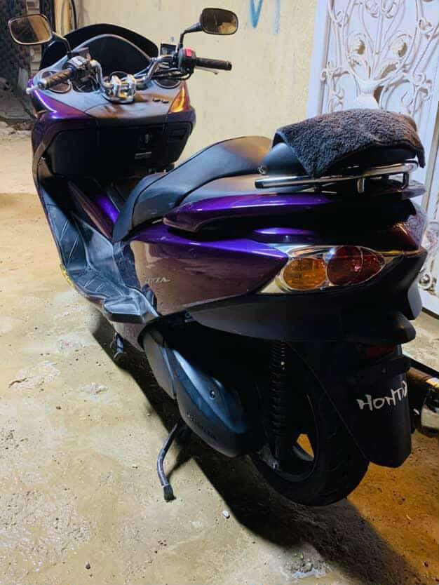 السلام عليكم
فورزا 010كفاله عامه 

ماشيه ٣١ ألف 

مستعجل عله بيعتها 

واسط كوت للاستفسار 

***********
