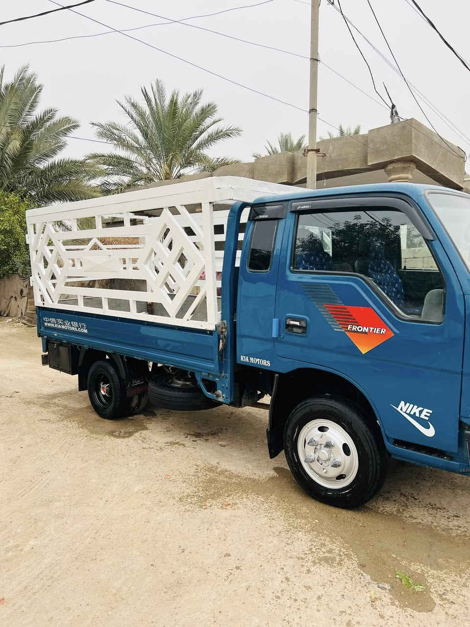 السلام عليكم ( مكلف بل نشر ) 
كيه فحل فونتيره موديل 2001 رقم بغداد نكليزي  سنويه لل 2023 سياره مكفوله كفاله عامه شاصي ورقم شاصي مكفول تخم تاير جديد سياره جديده كلش 
رقمي ***********
