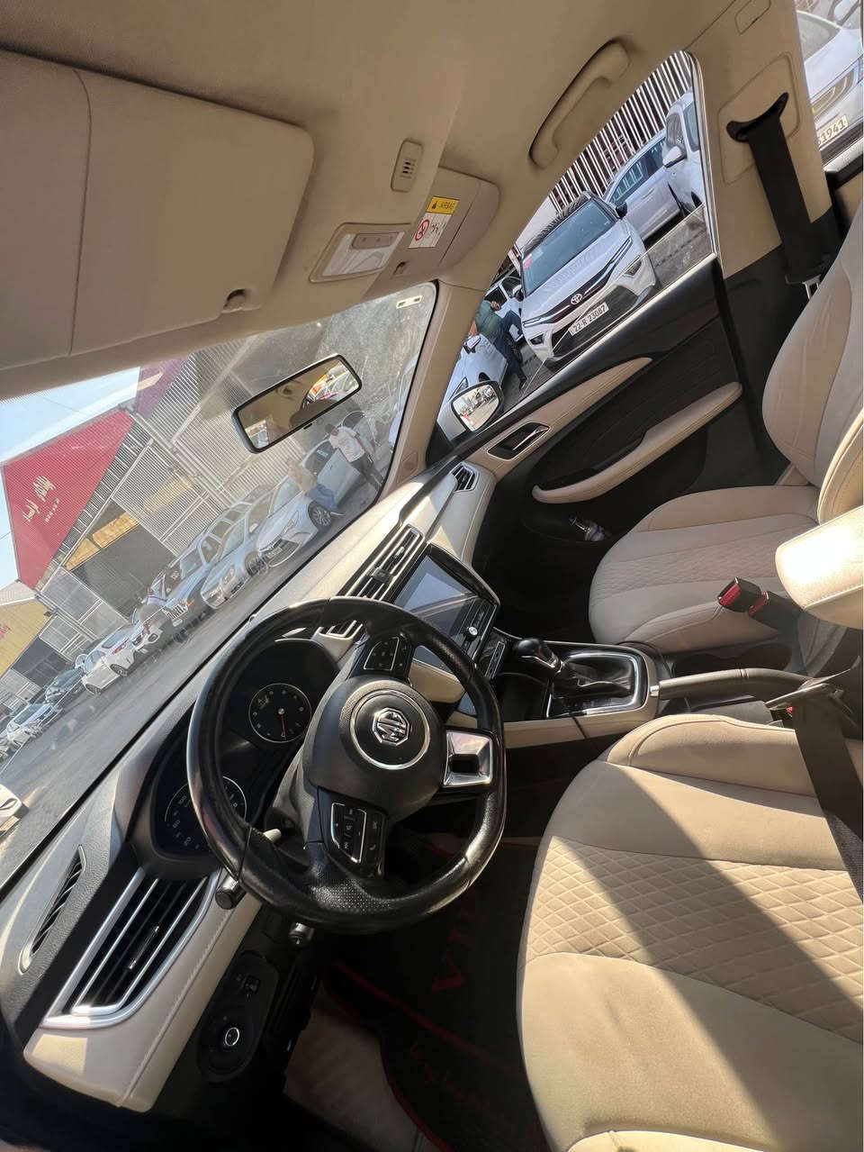 Mg2023
Comfot
بەسمە ناو زەرد شاشە گەورە
تەنها چالەکی لە دۆسە هەیە 
بێ سبوخ بی تەحدیل بێ تەزرە
٦٧٠٠٠ کم رۆیشتیە
*********** أربيل, العراق
