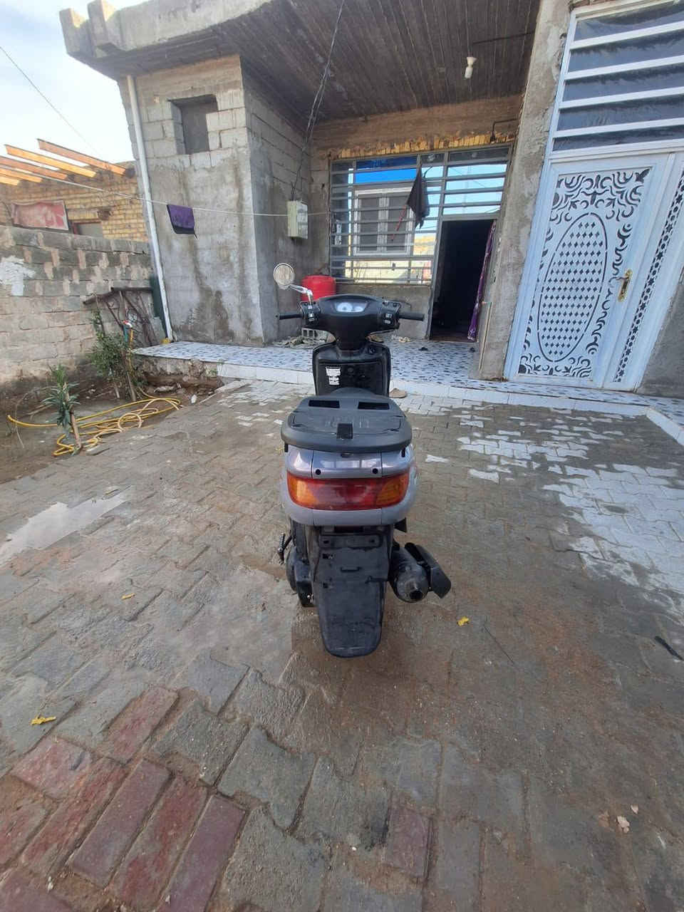 السلام عليكم درجه البيع عنواني كوفه علوت الفحل درجه نضيفه درجه شرط ما مفتوحه تجب وتفحص لا تنقيص ولا تبخير
تخم تيرات جلاتين 
صلنصه اف ام وصلنصه عادي منو تريده كلي 
هورن 
سيبايه خلفيه 
هندر 
سلف 
من عده البتري تعبان وال واير مال سرعه مامسوي 
سعر درجه ٤٥٠قفل قفل قفل قفل رقم الهاتف ***********بدون زعاج لي مو شراي لا يخابر
