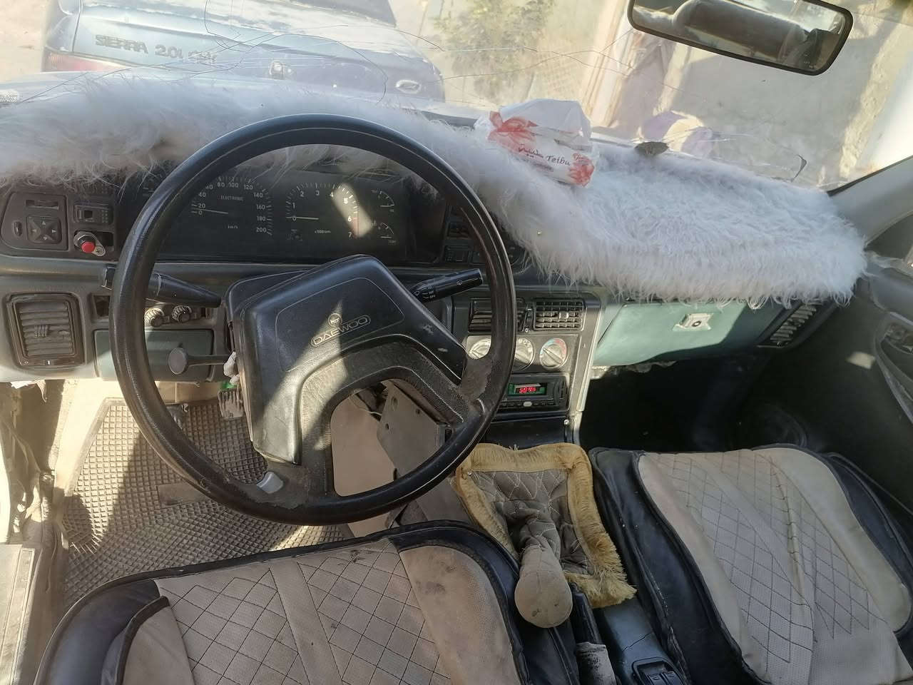 السلام عليكم دايو برنس موديل ٩٣ سنويه لل٢٦ السياره شغاله وخير من الله كهربائيات كله شغاله تخم تاير بيهه وكاله راعيه موجود بلسنيه السياره شوفت عينك كهربائيات كلهن شغاله بخاخات بلكات فيت بم جدد
السعر ١٤ وبيهه مجال قليل للاستفسار ***********
الديوانيه قضاء السدير
