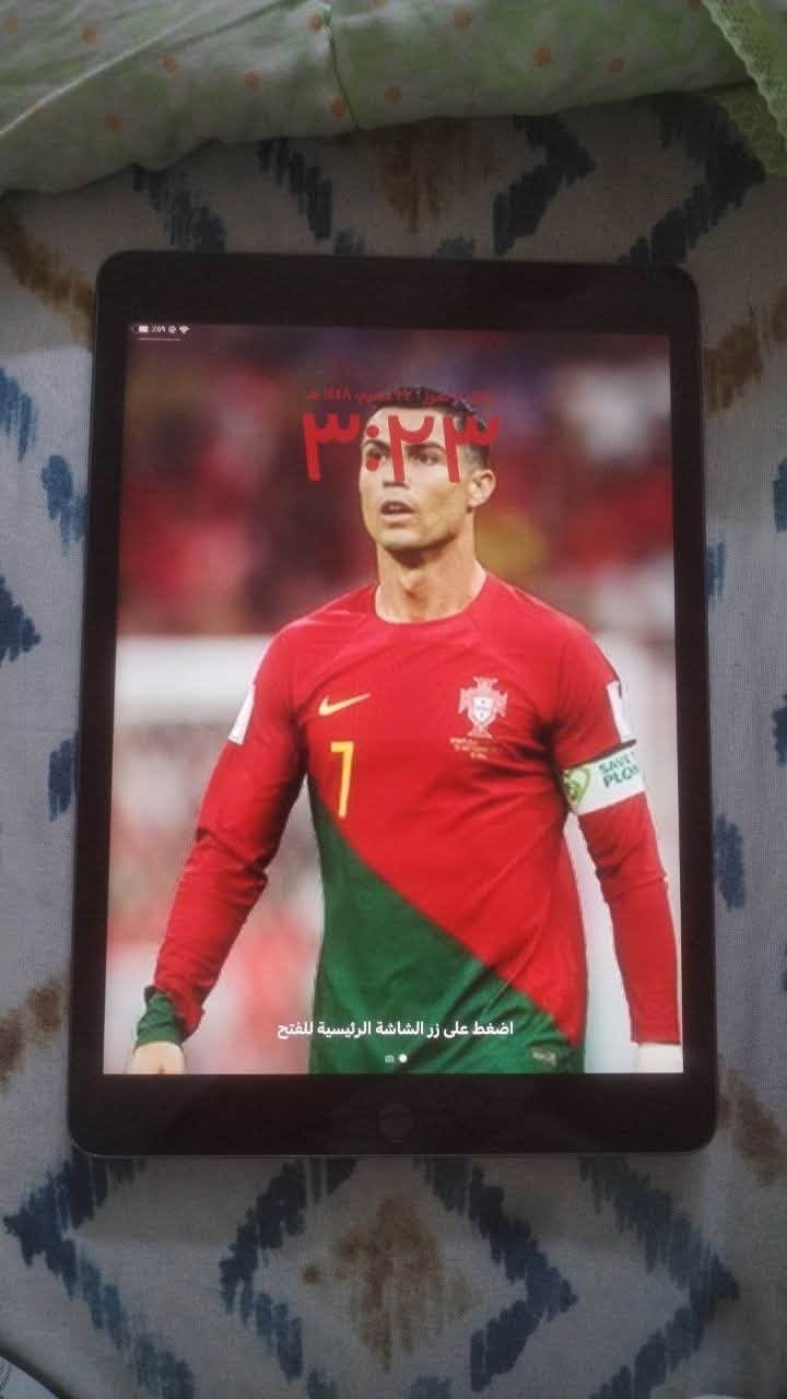 ايباد 9 ذاكره 64 نضيف غير مفتوح السعر 300 وبي مجال ***********
كارتونه ماته موجوده +شاحنه
