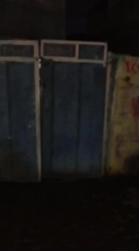 بيت للايجار ١٠٠ متر بالجريخي خلف المستوصف الصحي ***********
