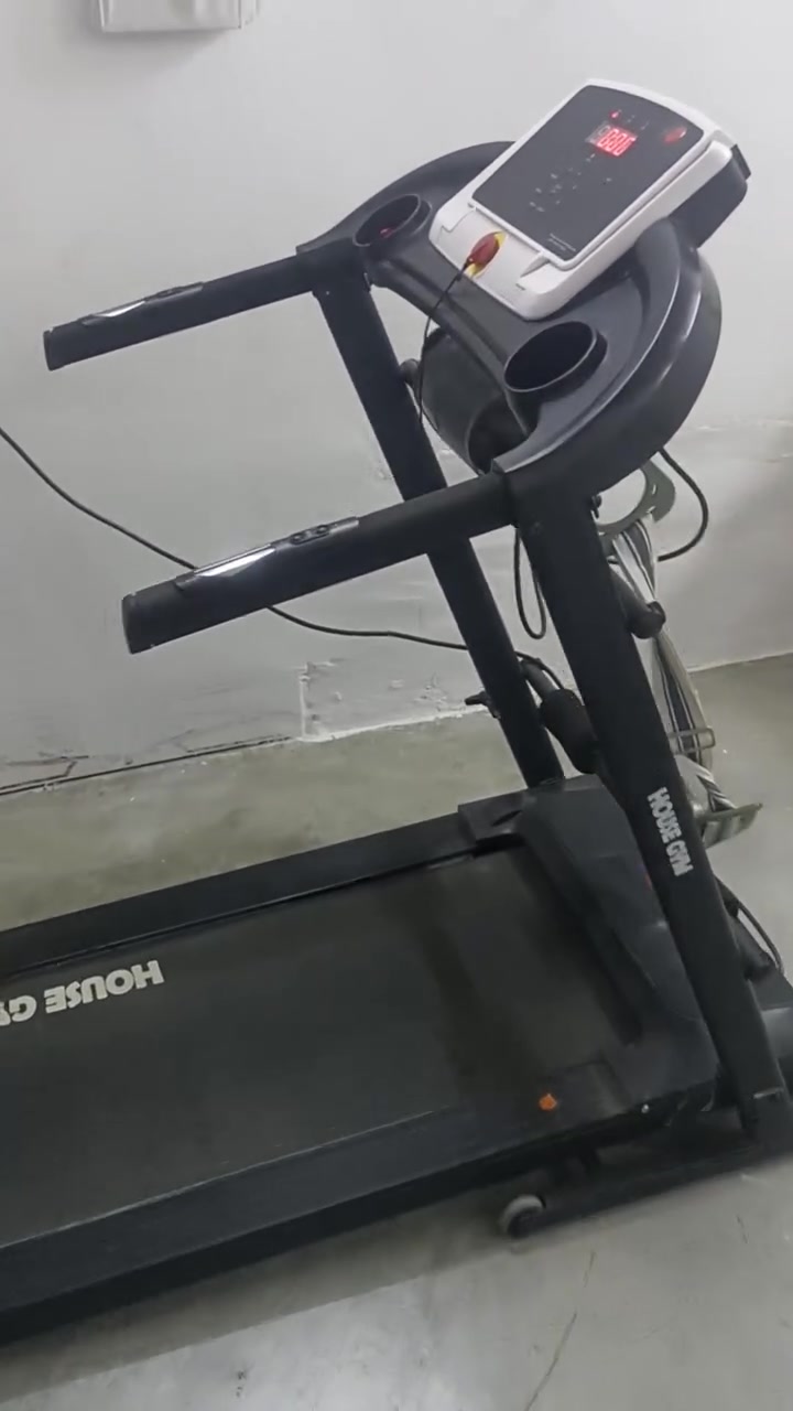جهاز للمشي نظيف مستعمل قليل يتحمل وزن 150 سعره 200الف


**إذا كنت صاحب هذا الإعلان وتريد حذفه لأي سبب، رجاءا أرسل رسالة إلى الدعم الفني**