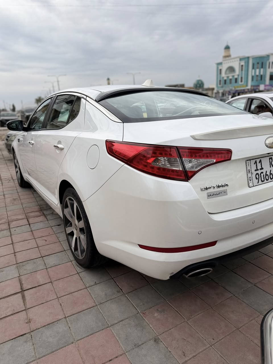 للبيع كيا اوبتما :
🔸 الموديل :2014 ✔️

🔸 المحرك :2400 

🔸السياره وارد خليجي

🔸اللون ابيض 🤍

🔸المسافة المقطوعة :113 K حقيقي 

🔸مواصفات السيارة ..

🔸بصمة تشغيــل 

🔸اشارة ترحيب 

🔸 بصمة فالابواب 

🔸مرايات كهربائية 

ملاحظه:السياره مكفوله كفاله عامه من الصبغ والتبديل عدا شخط بالهلال مال جاملغ الخلفي بعده ممصلح ومرفوق ويه الصور 

مكينه والكير بشرط مكفول من الفتح

__________________________

السعر : 145 وبيه مجال

للإستفســار أگـــثــر ↘️⬇️↙️ 

رقـم الهـاتف :***********
