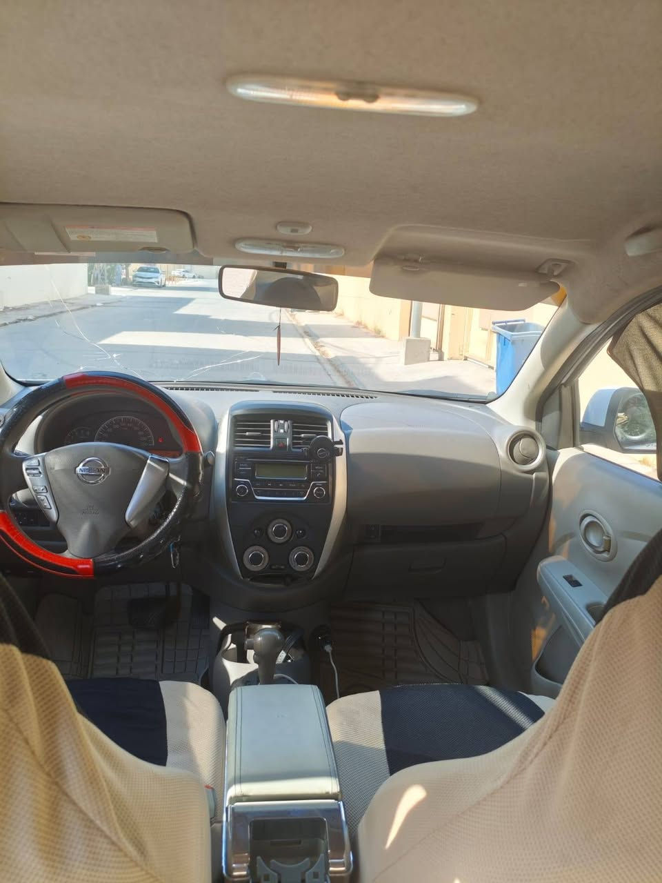 سني نيسان هندي لبليته الزركه موديل ٢٠٢٠  سياره كفاله ما عدى بارد الباب الايمن فقط محرك وكير وتبريد  كله لوك ع وضع الشركه  السعر 107ورقه 

الرقم ***********
