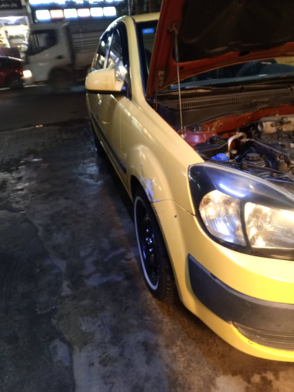 السلام عليكم
كيا ريو موديل 2009 وارد امريكي 
ضرر جاملغ امامي الأيمن مكينة وكير خير من الله 
تخم تاير جديد غرفة جديدة تحكم استيرن تبريد وتدفئة خير من الله مصفرة هيئة وغرامات رقم انبار عنواني بغداد الدورة شارع الطعمة السعر 65 وبيها مجال حك الجية 
‏‪***********‬‏
