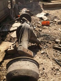 اكسل سيارة كيه حمل دبل قماره موديل ٢٠٠٨ شغال على فحص للاتصال ٠٧٧١٦٠٩٠٨...