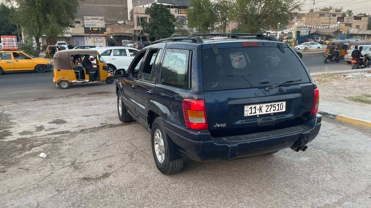 السلام عليكم 
جيب موديل 2000 
محرك 6 بلاد مبدل جديد 
رقم بغداد دولي هزه جديده بسمي شرط التحويل
 سياره خير من الله
معروضه 58 وبيها مجال 
مكانها بغداد 
***********
