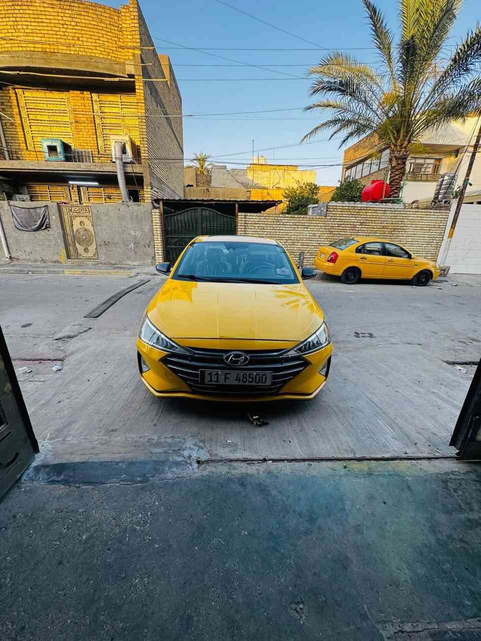 سلام عليكم النترا 2020  محرك ألفين دوش سياره جديده ما ماشيه بسمي تحويل ثاني يوم حادث امريكا سياره تخم تاير جديد سدر امامي خلفي مال شركه 
عنون سياره بغداد مدينه الاورفلي 
سعر 125 قفل من الأخير 
لهاتف ***********
