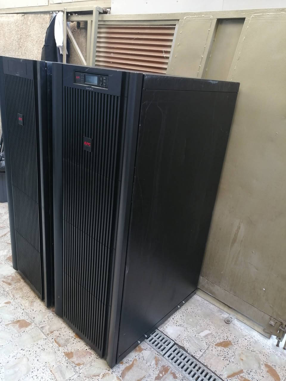 السلام عليكم
UPS APC 30KV ONLINE
يو بي اس 30 كيفي اون لاين
فارغ بدون بطاريات
ابيع هلموجود
السعر 750 الف
مكاني بغداد حي اور


**إذا كنت صاحب هذا الإعلان وتريد حذفه لأي سبب، رجاءا أرسل رسالة إلى الدعم الفني**