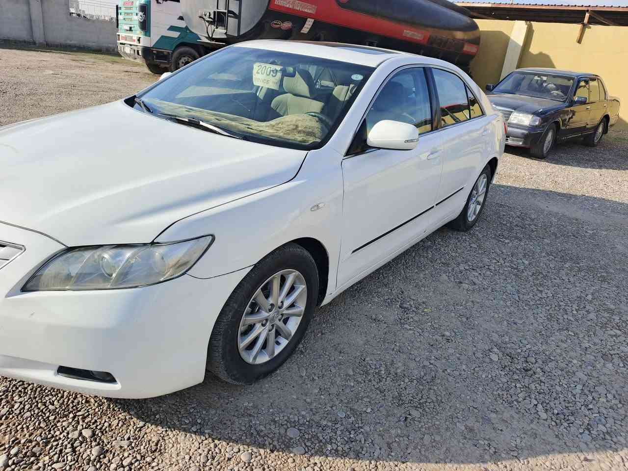 السلام عليكم كامري موديل 2009 بيه قطعتين بدون دواخل خليجي فول موصفات محرك ما مفتوح السعر 130 ويرهم مراوس حسب القناعه حتا اذا سياره عاليه او افلون
‏‪***********‬‏
