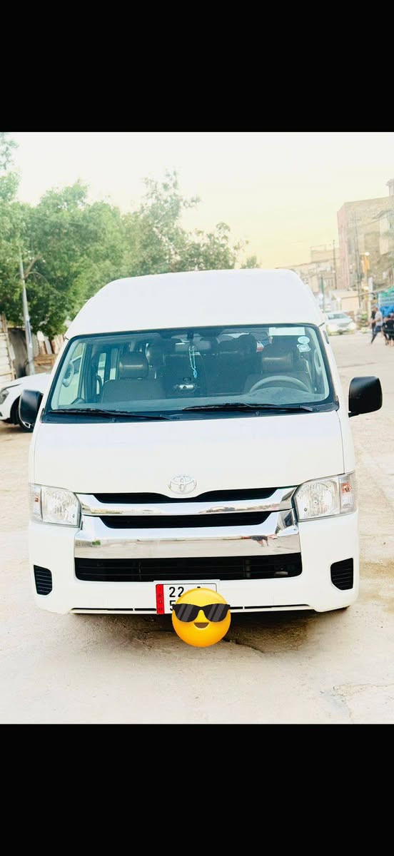 موديل 24 كاز
سنويه بسمي  مكانها بغداد 
ماشيه 52  السعر 380بيع فقط بدون ال مراوس 
***********
