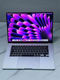 ماك بوك اير M2 15.3 • SSD 256GB • RAM 8GB