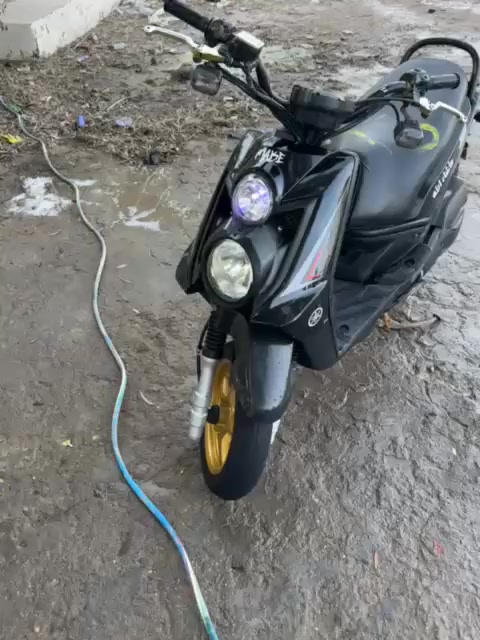 دراجه سكنس جبلي
مقفوله الماكينه كفاله عامه 1,100 والشراي خليه يخابرني على هذا الرقم رقمي *********** مكاني بصره الحيانيه
