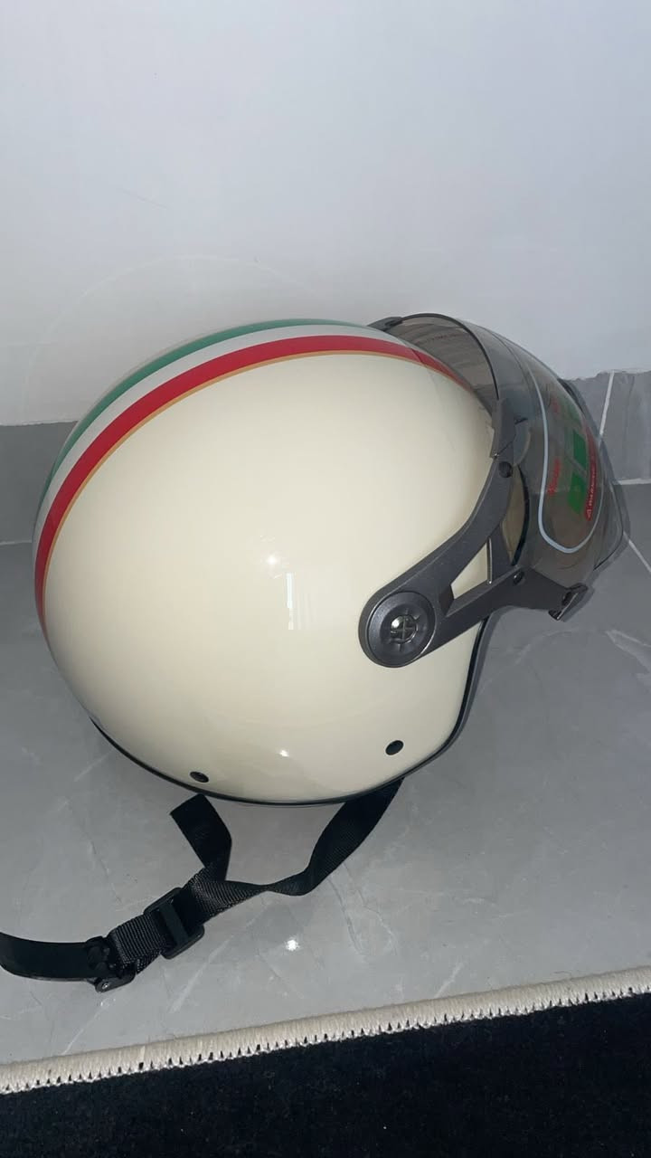 ٤٥ الف


**إذا كنت صاحب هذا الإعلان وتريد حذفه لأي سبب، رجاءا أرسل رسالة إلى الدعم الفني**