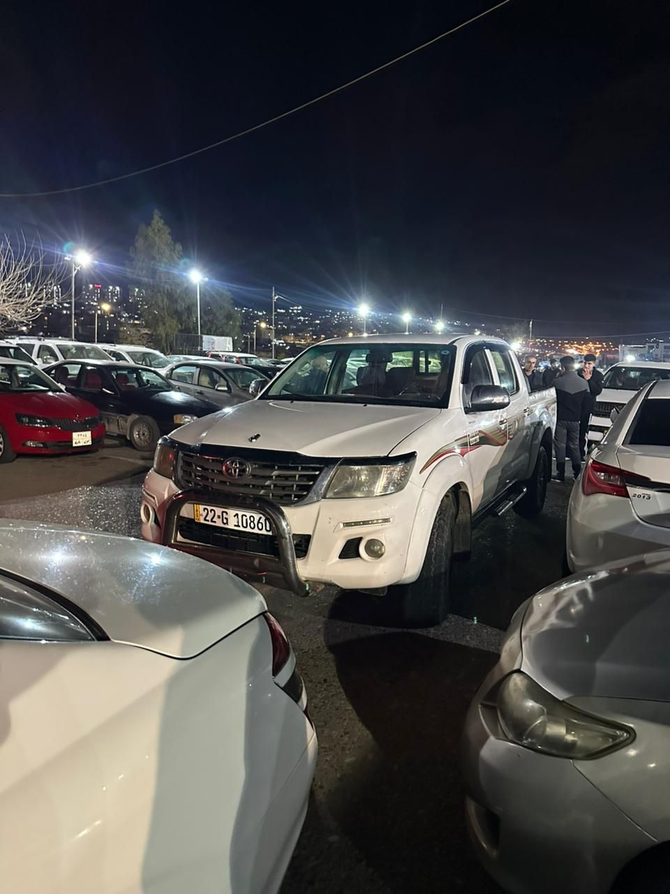 هايلوكس موديل 2014 گير عادي بي جاملخ سكن بدون دواخل ماشي 500وقابل زياده سعر 185ومجال
*********** واتساب
*********** اسيا
