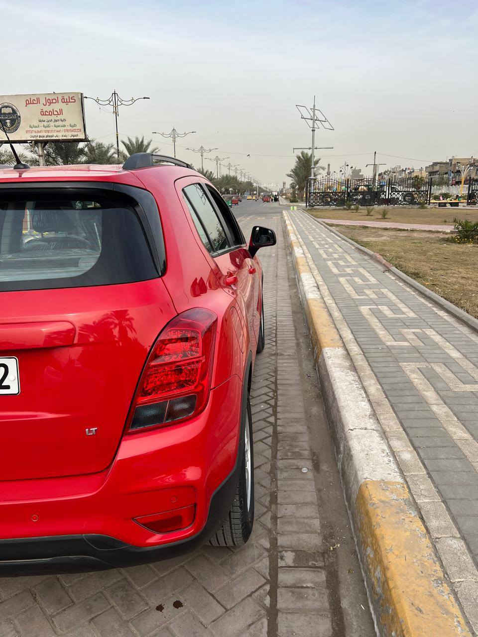 السلام عليكم شوفر ليت تراكس خليجي 2019ماشية 11الف مكفولة كفالة عامة  رقم اربيل دولي بسمي تحويل ثاني يوم هزة جديدة العنوان مدينه الصدر ***********
