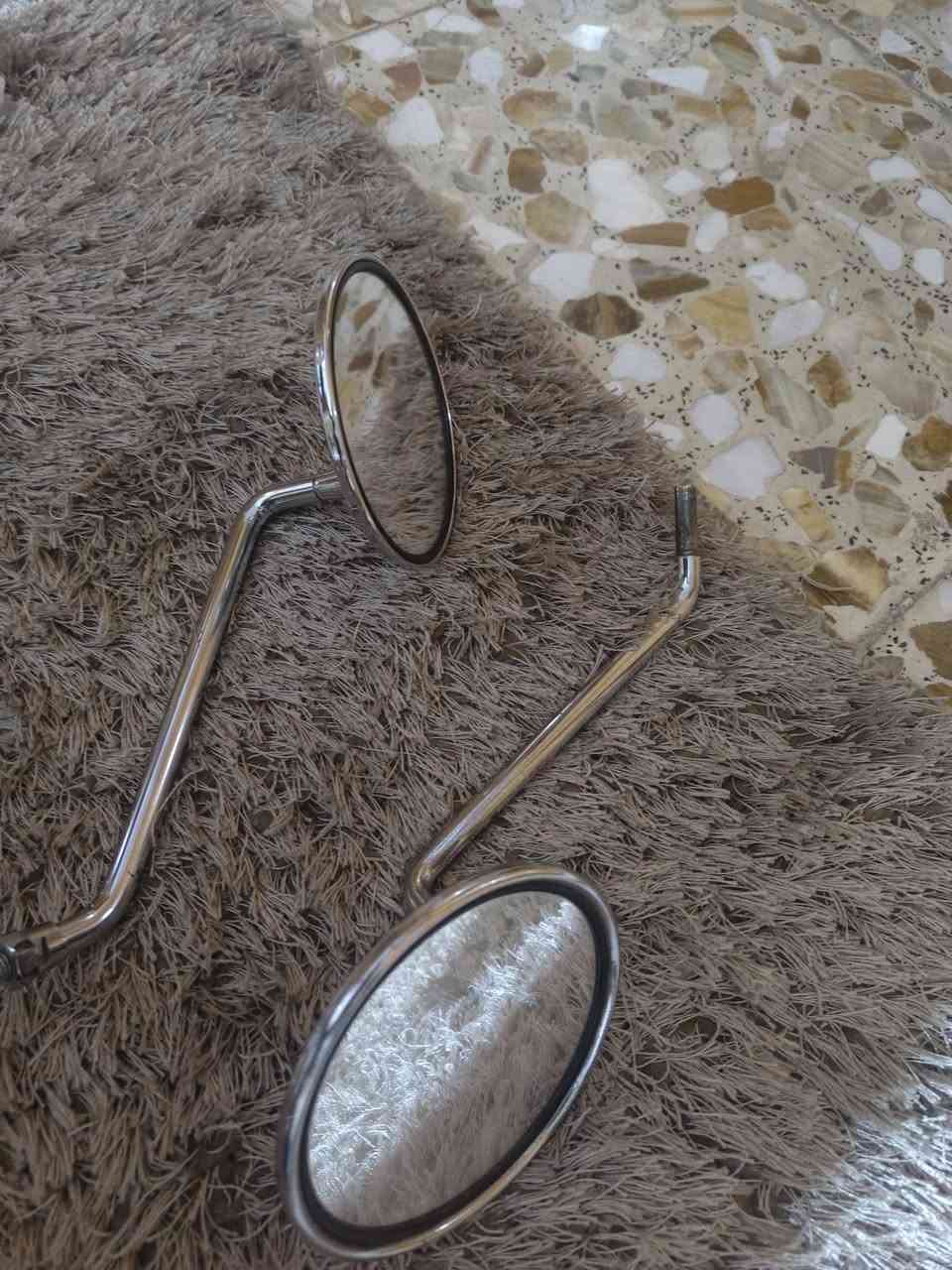 السلام عليكم
مرايات بوليس اصليات 20
سيبايه بوليس اصلي مال دراجه بلاديه 15
مكاني بغداد /جميله
تواصل خاص او *********** واتساب
متوفر توصيل
